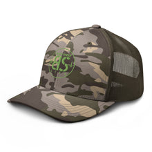 Load image into Gallery viewer, Camouflage trucker hat