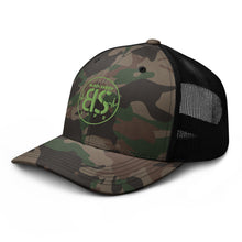 Load image into Gallery viewer, Camouflage trucker hat
