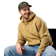 Load image into Gallery viewer, Camouflage trucker hat
